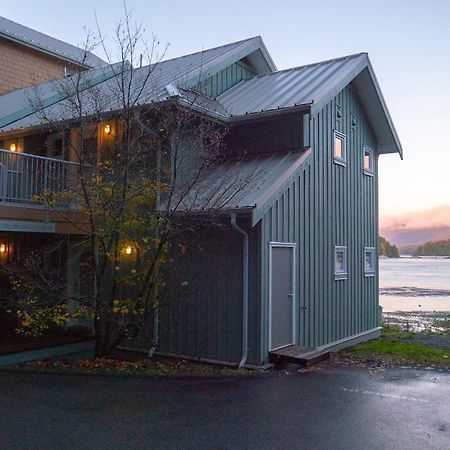 Waterfront View Of The Inlet, Short Walk To Town Apartment Tofino Exterior foto